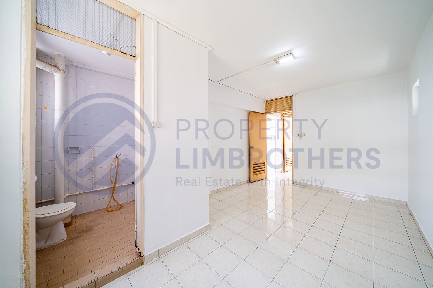 931 Jurong West Street 92