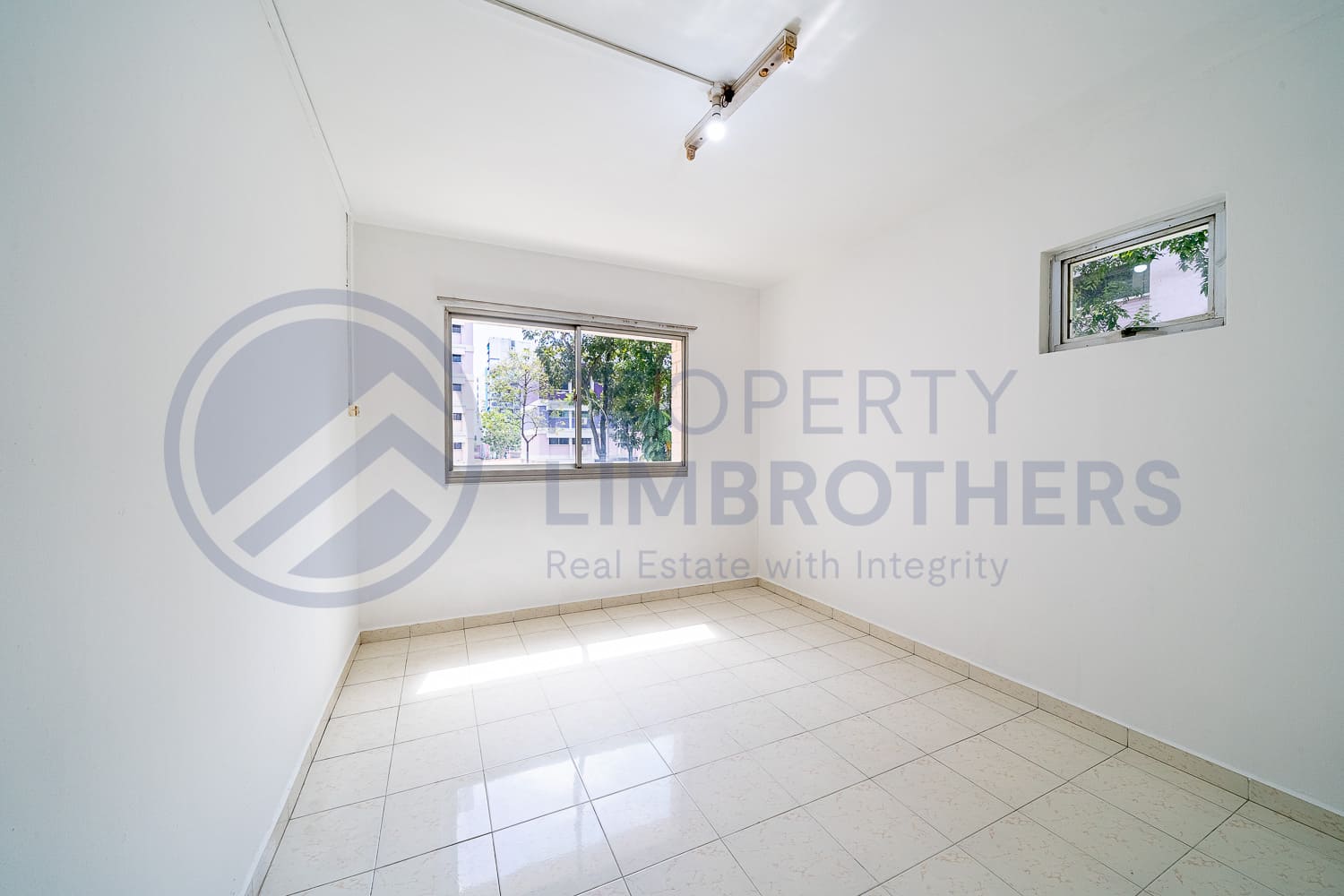 931 Jurong West Street 92