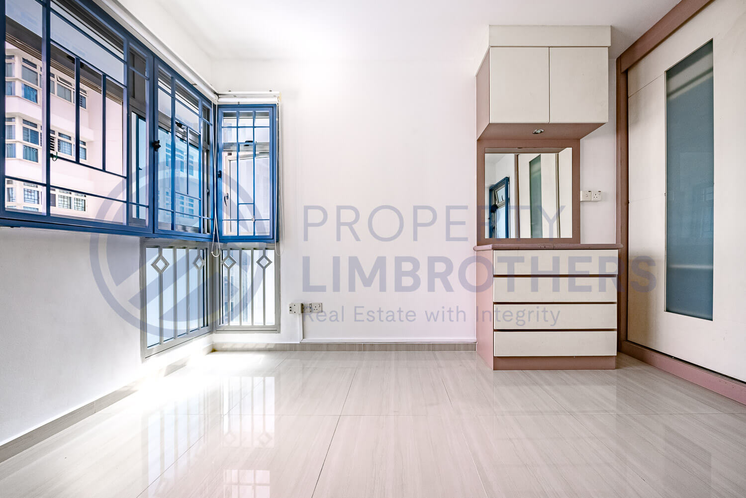 48 Strathmore Avenue