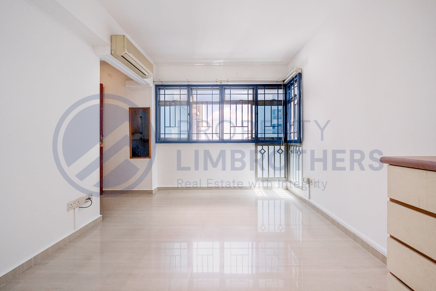 48 Strathmore Avenue