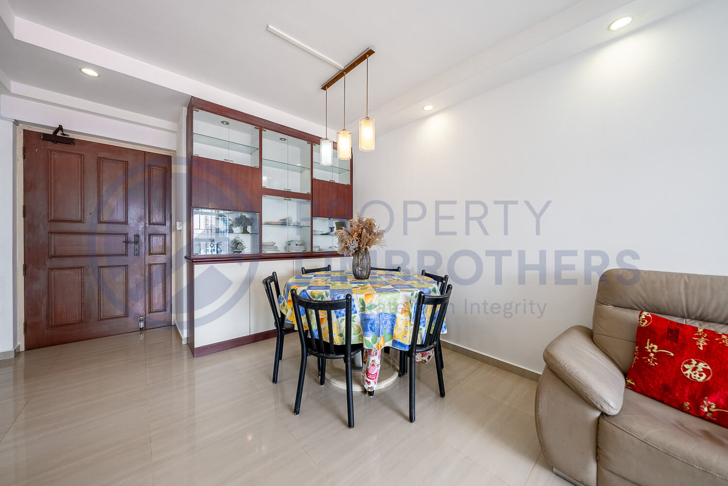 48 Strathmore Avenue