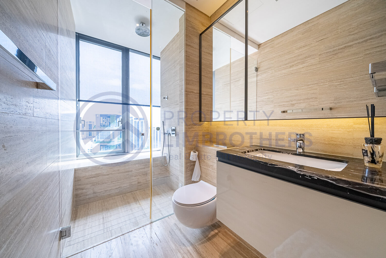 TwentyOne Angullia Park