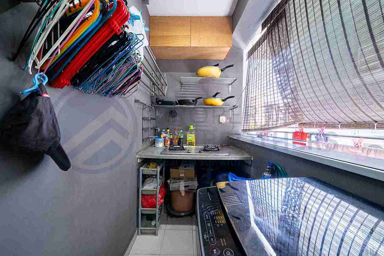 275D Compassvale Link