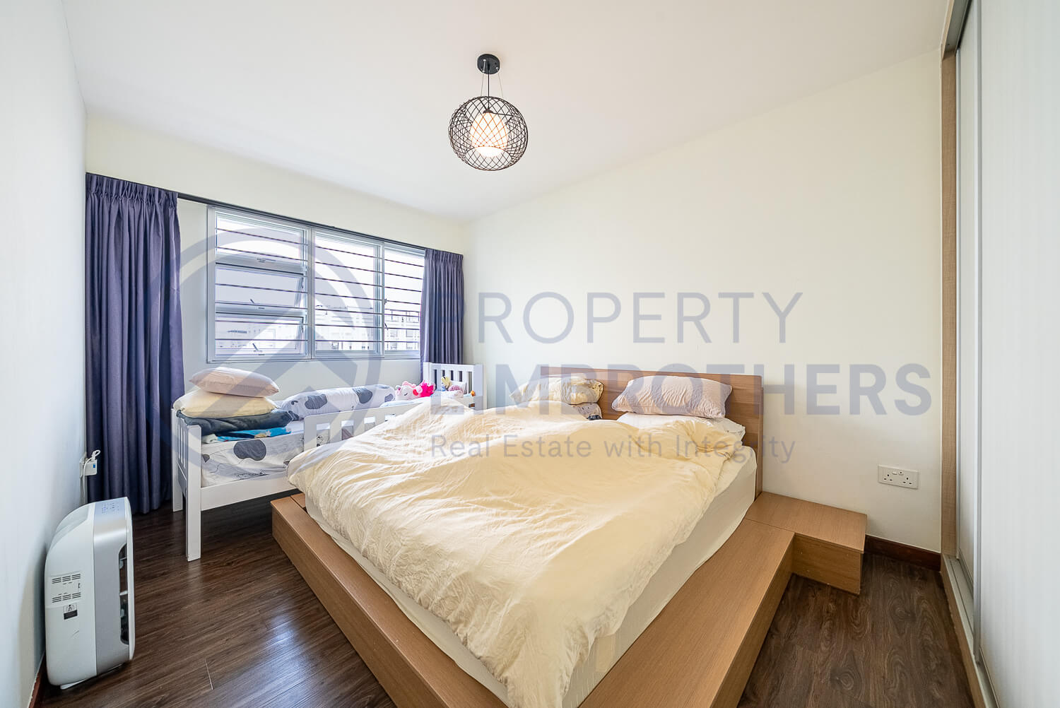 889B Woodlands Drive 50