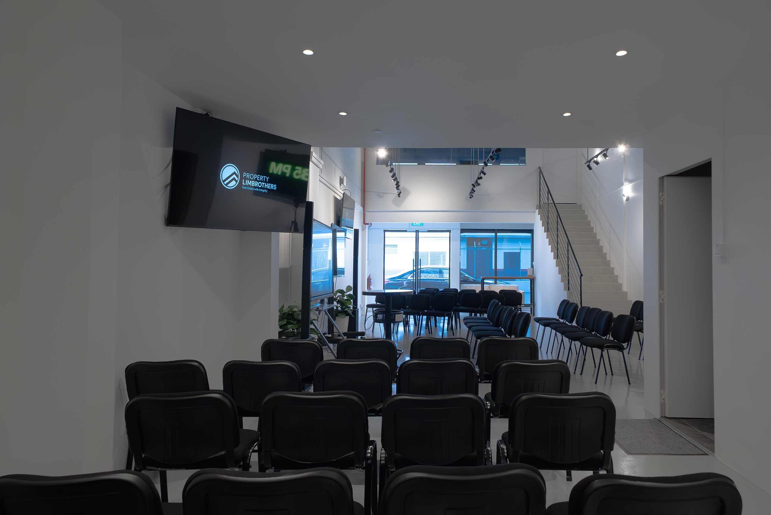 DSC00103-Enhanced-NR