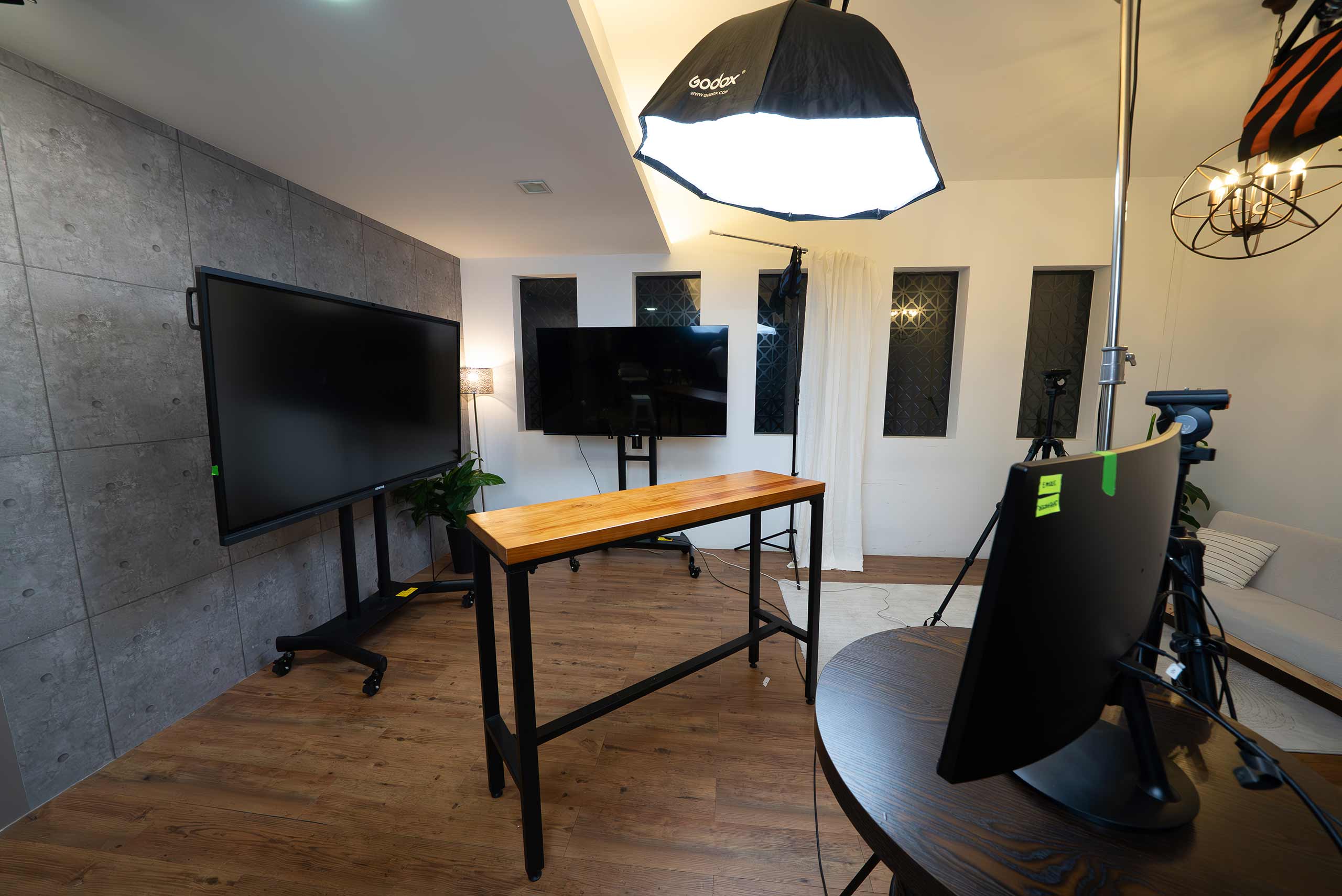 DSC00214-Enhanced-NR