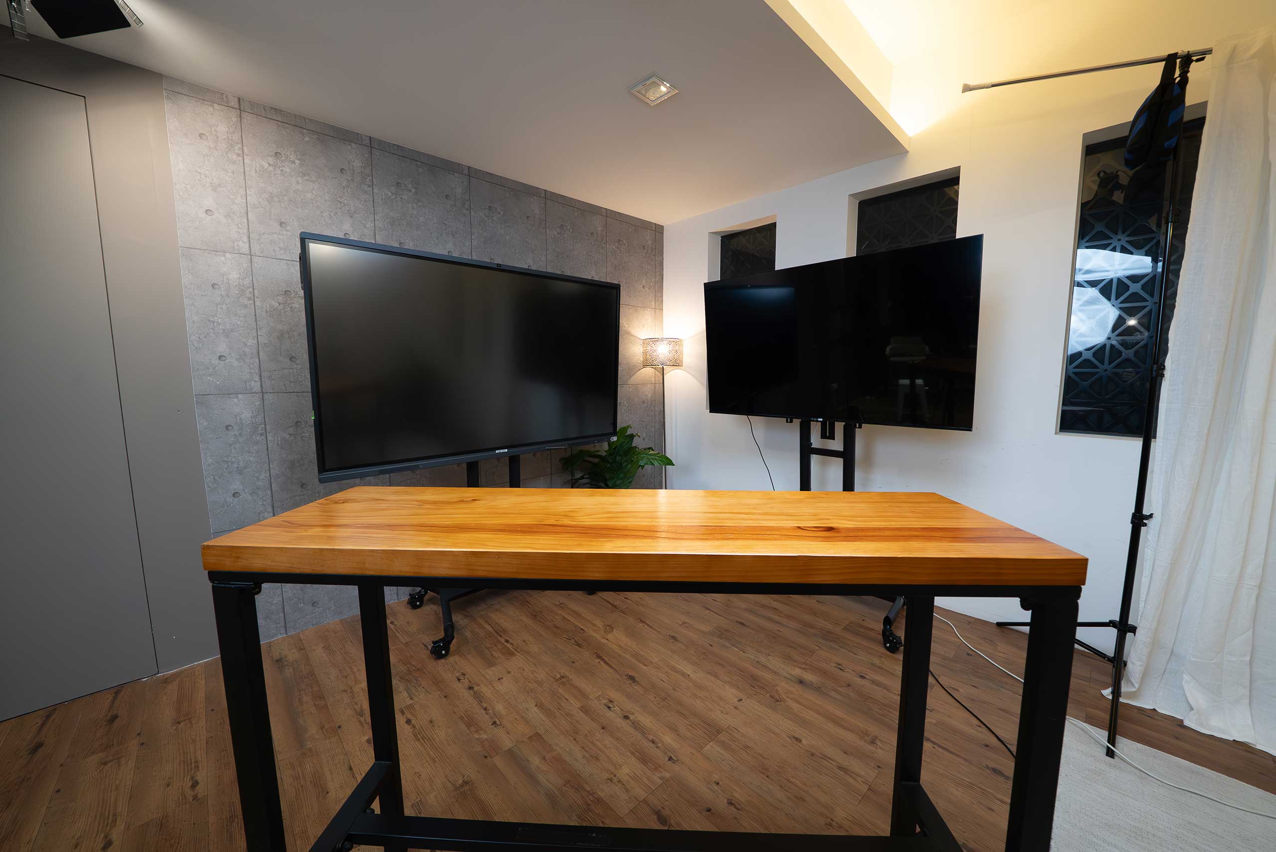 DSC00220-Enhanced-NR