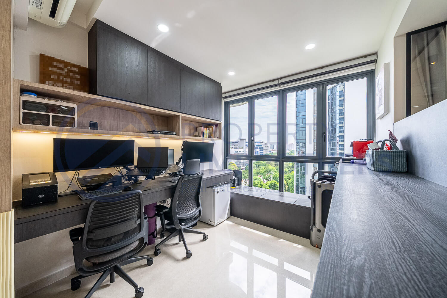 Hundred Palms Residences